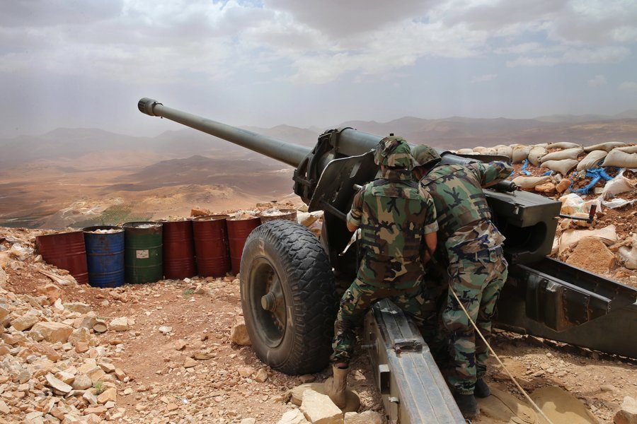 Hezbollah, Lebanese army bombs Syrian refugee camp in Arsal