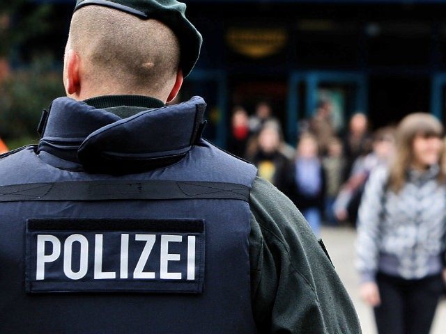 Germany arrests three Syrian refugees for ISIS connections