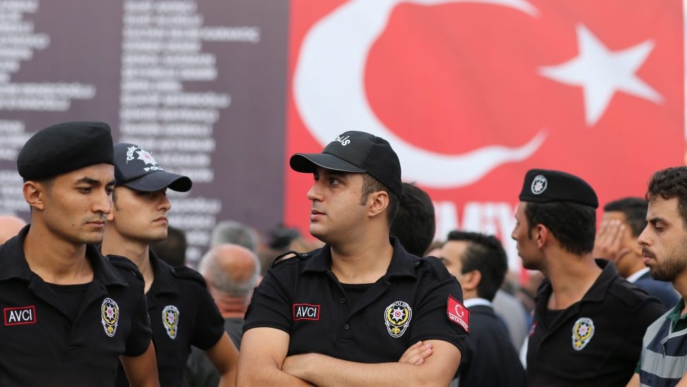 Turkey shuts down TV channel, suspends 13000 police officers