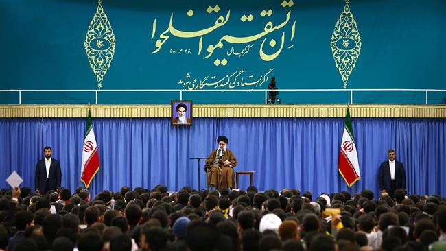 Iran: Khamenei slams US again
