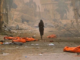 Aleppo: Thousands flee, new massacres, one giant graveyard