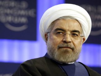 Iran: Hardliners slam Rouhani over economy in first election debate